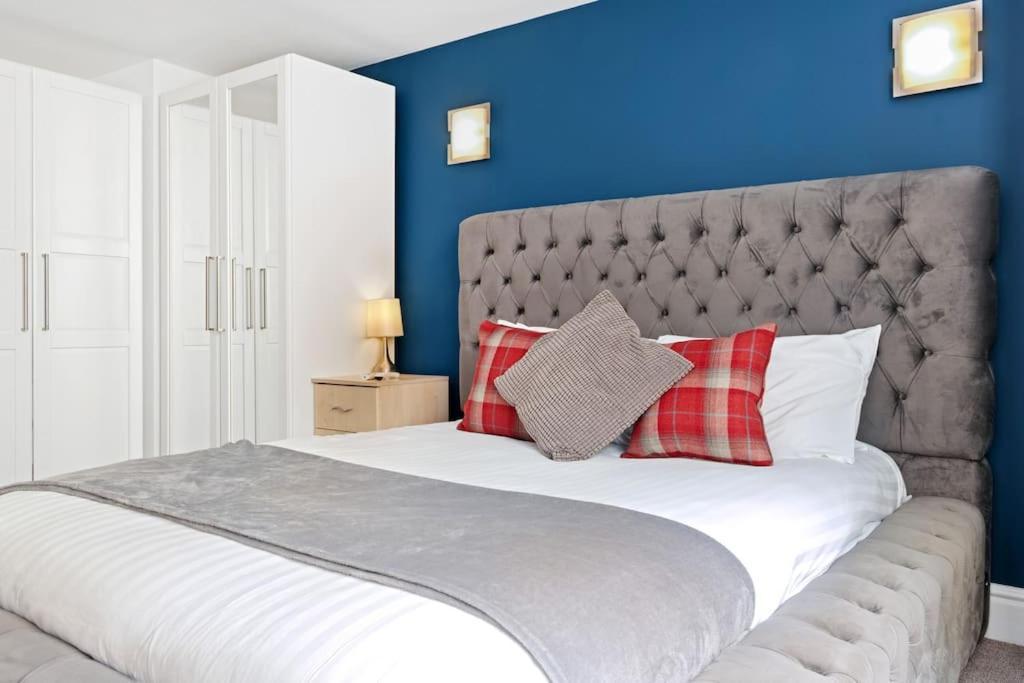 Luxurious 3 Bedroom Apartment In Park Estate Nottingham Exterior photo